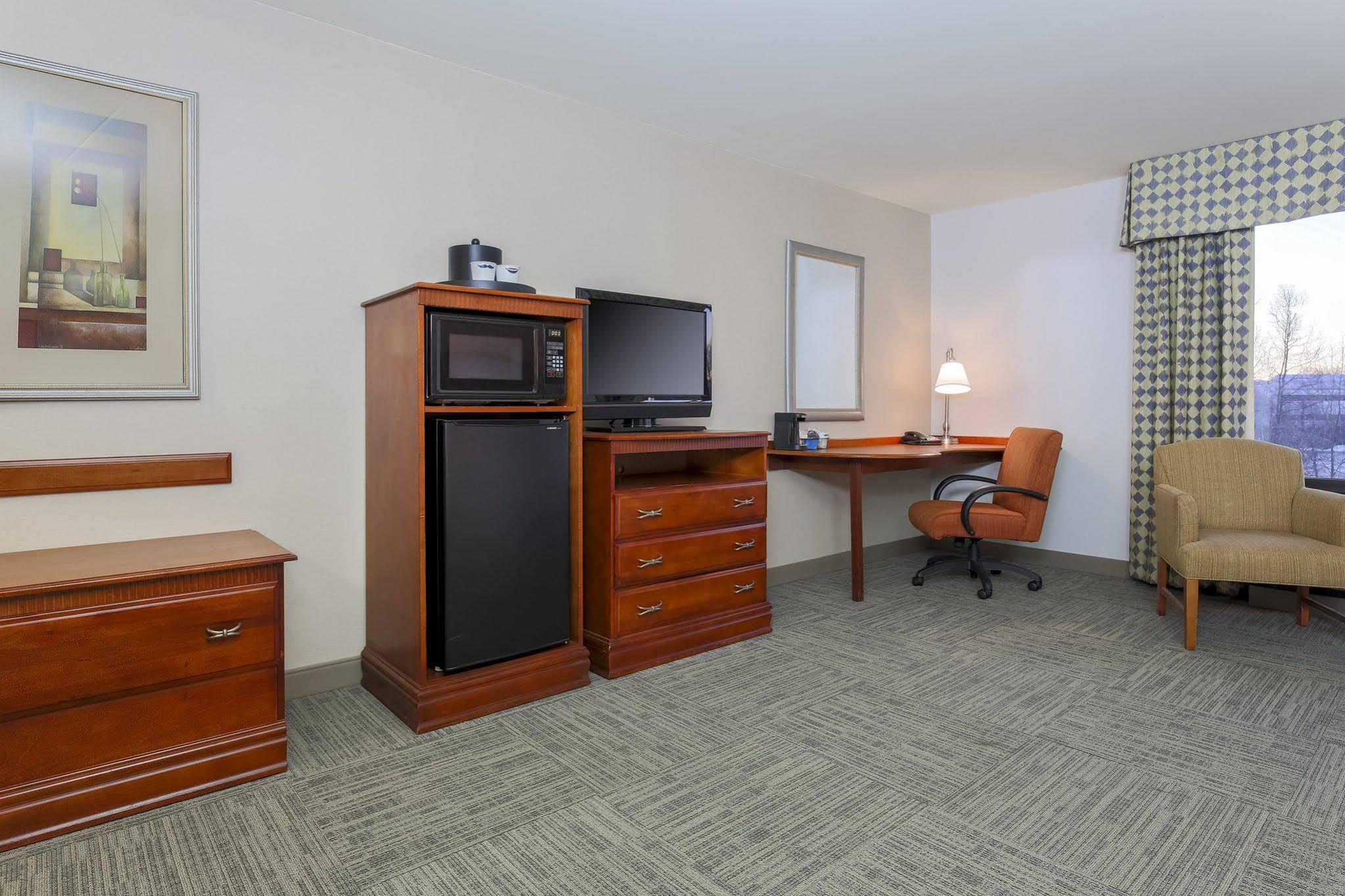 Hampton Inn & Suites Providence / Smithfield Exterior foto
