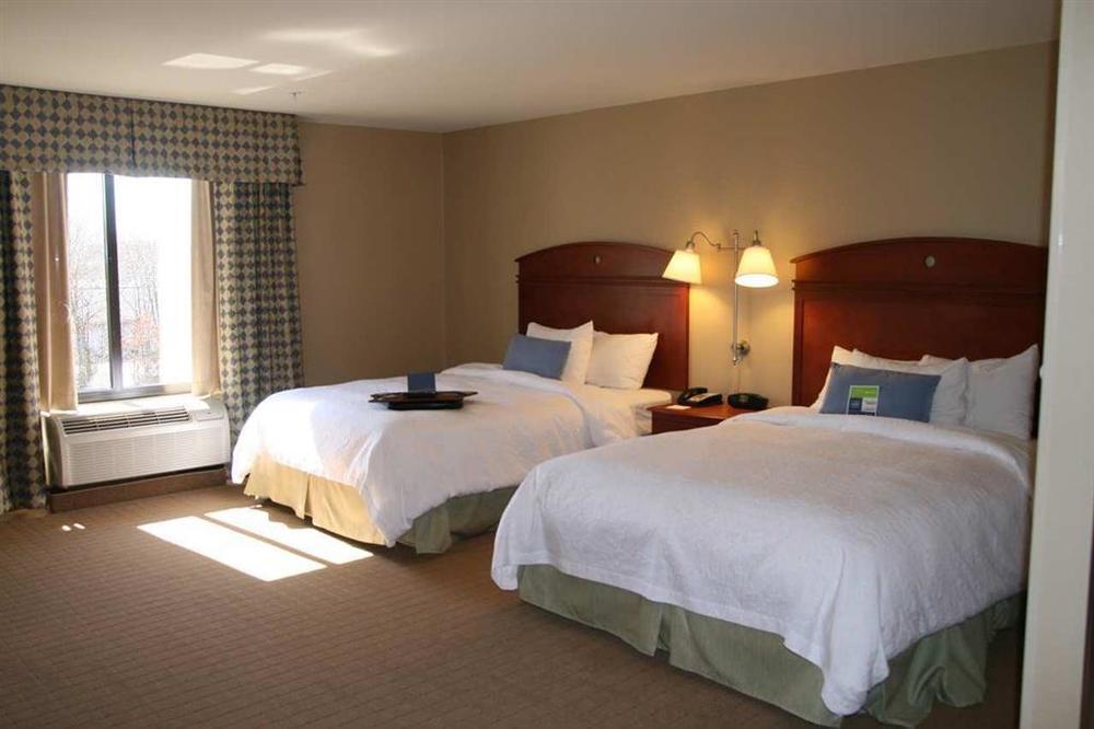 Hampton Inn & Suites Providence / Smithfield Habitación foto