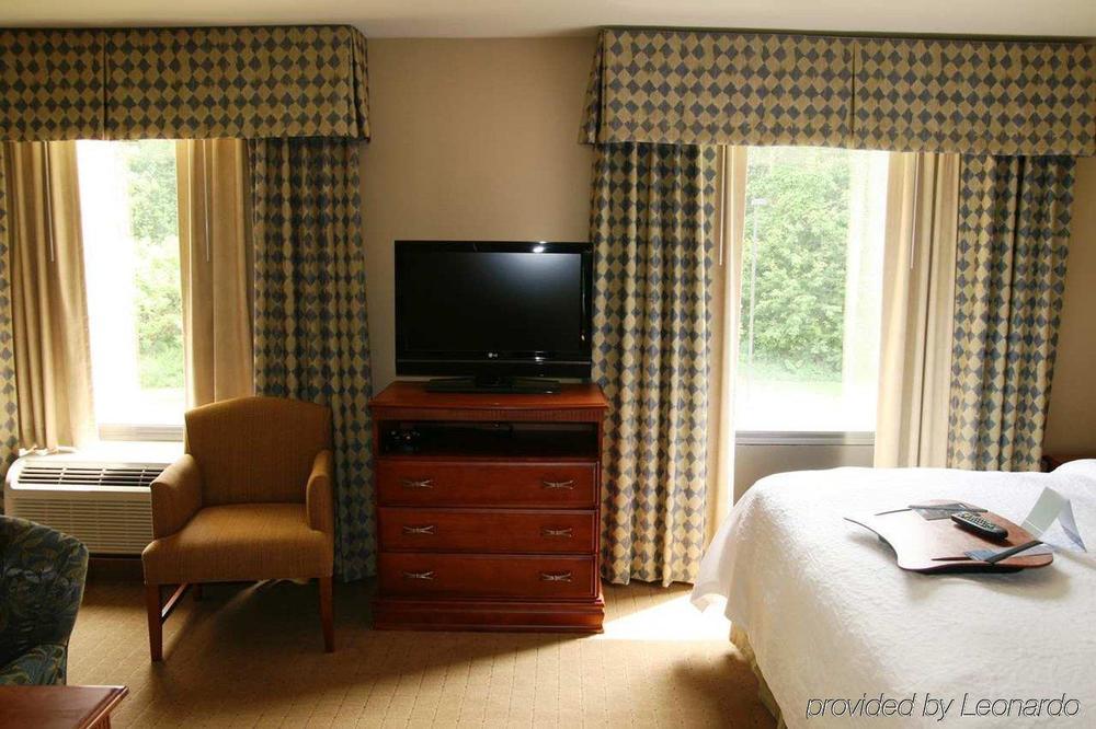 Hampton Inn & Suites Providence / Smithfield Habitación foto